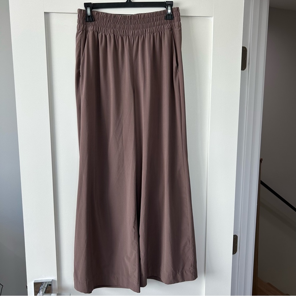 Vuori Wide Leg Lounge Pants in Dusty Taupe - Picture 2 of 10